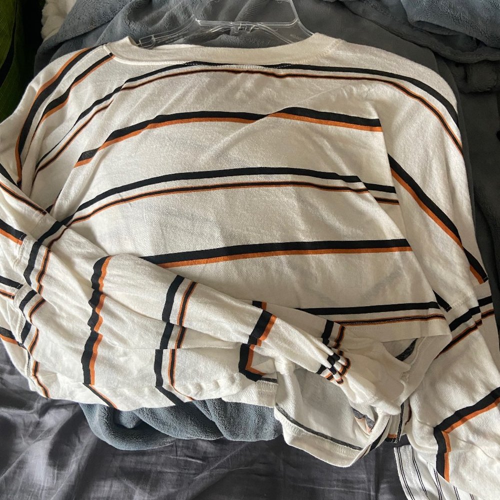 cropped tee